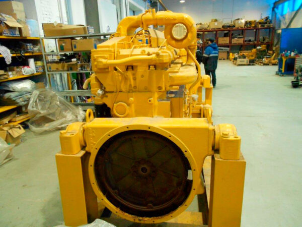 Двигатель Komatsu SA6D170-2